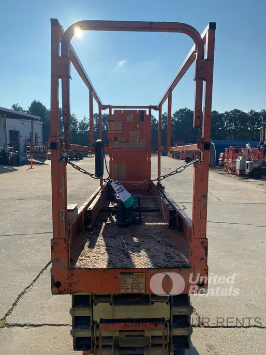 2017 JLG 2632ES Scissor Lift
