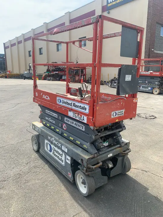 2016 Skyjack SJIII3219 Scissor Lift