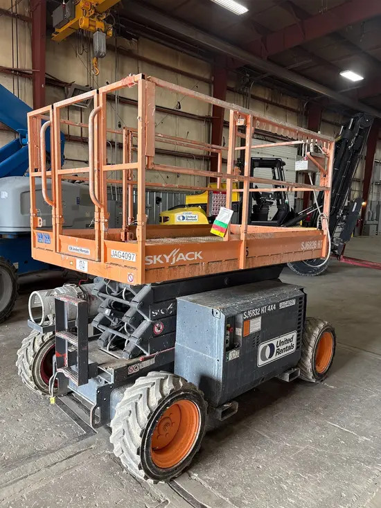 2018 Skyjack SJ6832RT Rough Terrain Scissor Lift