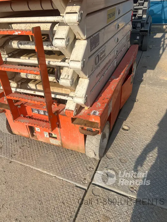 2021 Snorkel S4740E Scissor Lift