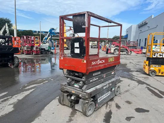 2016 Skyjack SJIII3219 Scissor Lift