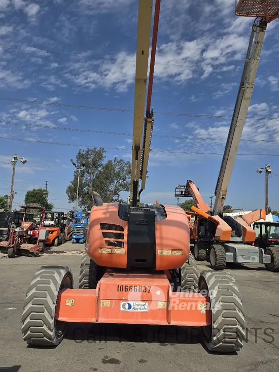 2017 JLG 600AJ Articulating Boom Lift