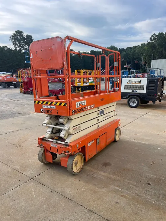 2019 Snorkel S3226E Scissor Lift