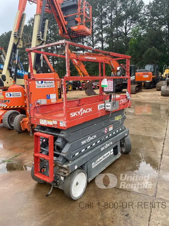 2018 Skyjack SJIII3226 Scissor Lift