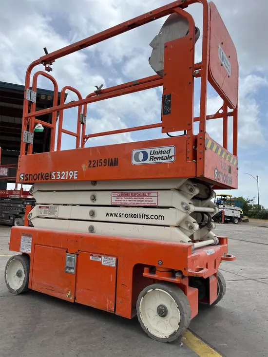 2019 Snorkel S3219E Scissor Lift