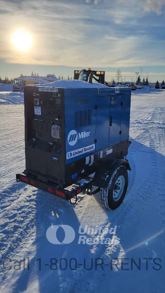 2021 Miller Welders Big Blue 500 Welder