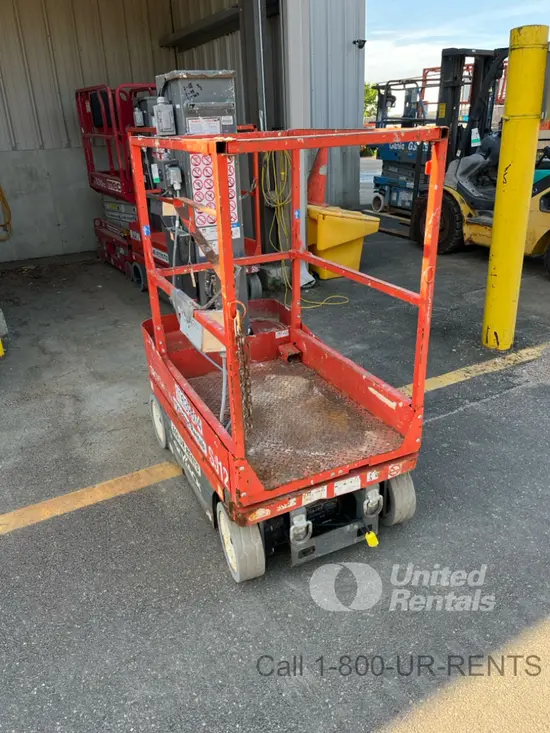 2017 Skyjack SJ12 Self-Propelled One-Person Lift