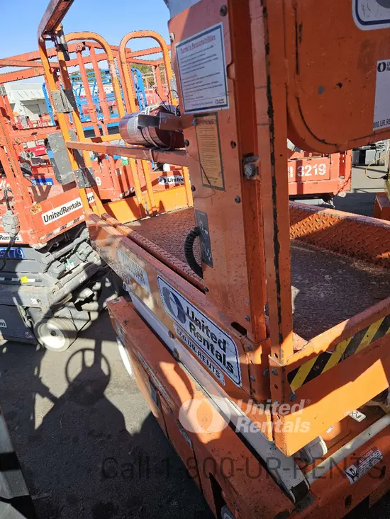 2019 Snorkel S3219E Scissor Lift