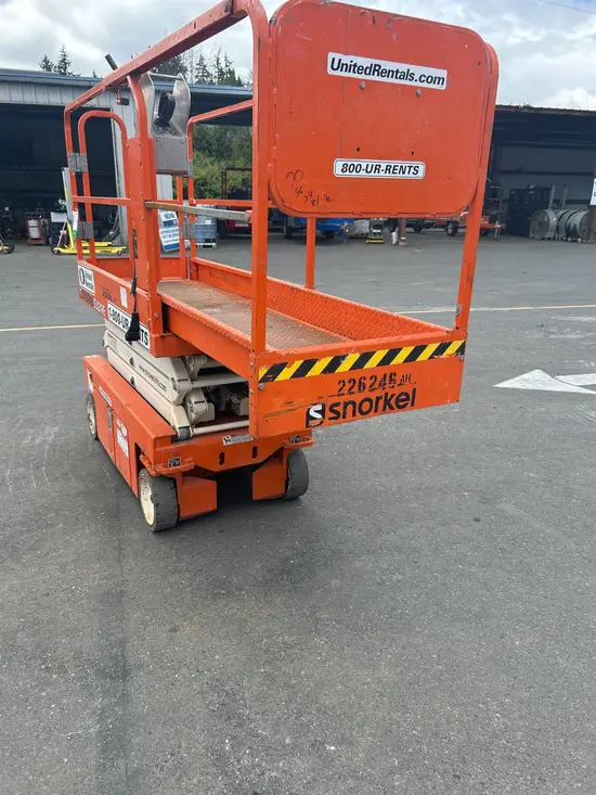 2019 Snorkel S3219E Scissor Lift