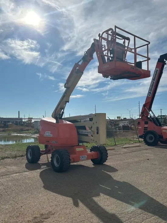 2017 JLG 450AJ Articulating Boom Lift