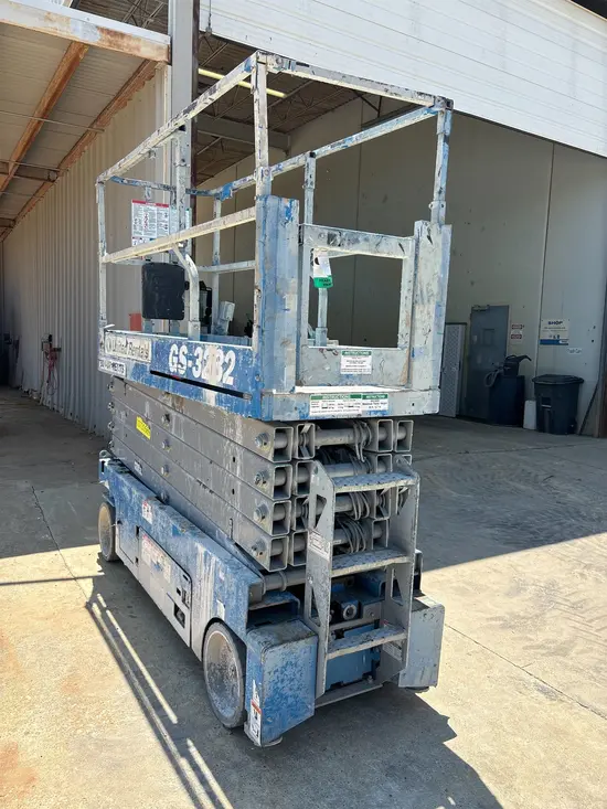 2018 Genie GS-3232 Scissor Lift