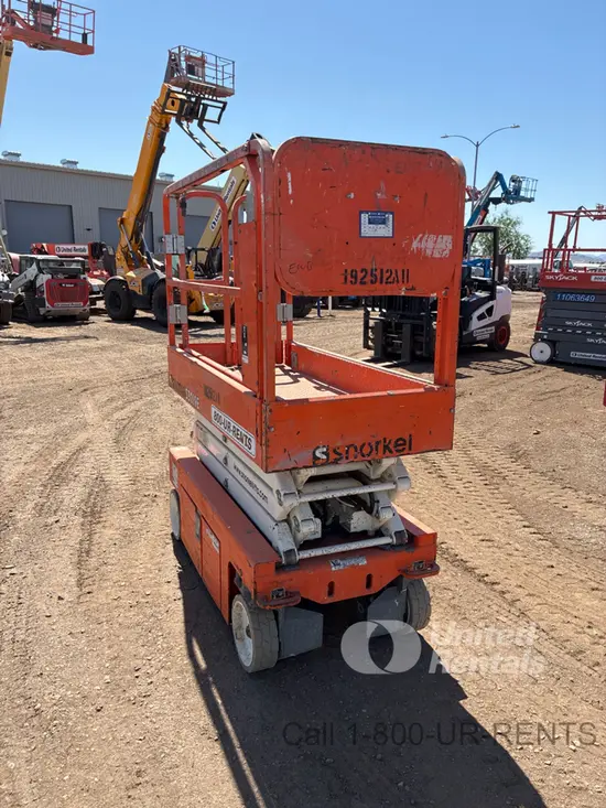 2017 Snorkel S3219E Scissor Lift