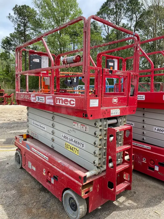 2018 MEC 4046SE Scissor Lift