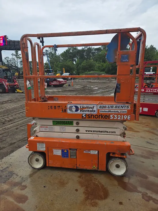 2021 Snorkel S3219E Scissor Lift