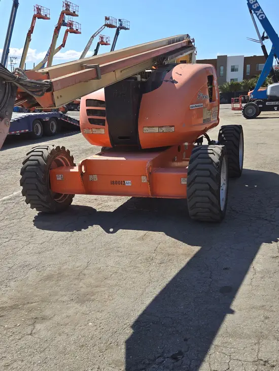 2016 JLG 600AJ Articulating Boom Lift