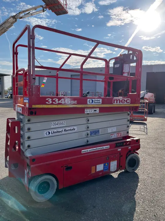 2019 MEC 3346SE Scissor Lift