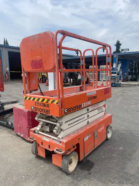 2019 Snorkel S3219E Scissor Lift