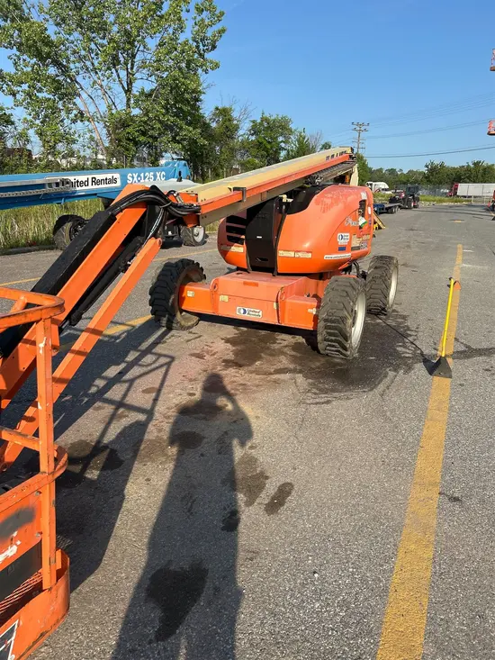 2016 JLG 600AJ Articulating Boom Lift