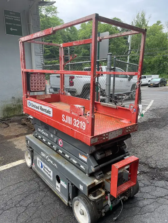 2018 Skyjack SJIII3219 Scissor Lift