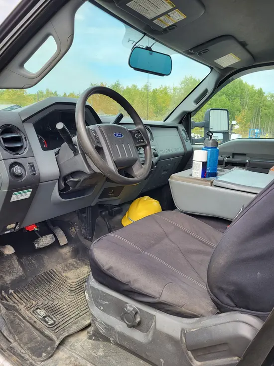 2015 Ford F550REGXLG4WD