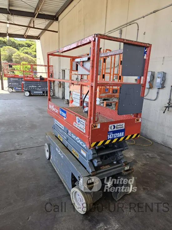 2014 Skyjack SJIII3219 Scissor Lift