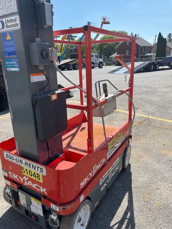 2018 Skyjack SJ12 Self-Propelled One-Person Lift
