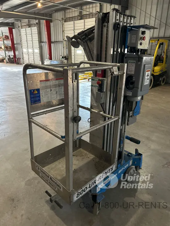 2018 Genie AWP-30SDC Pusharound Lift
