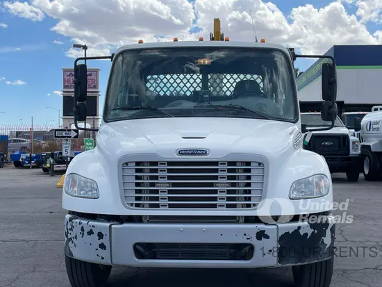 2019 Freightliner M2 106 STAKE truck