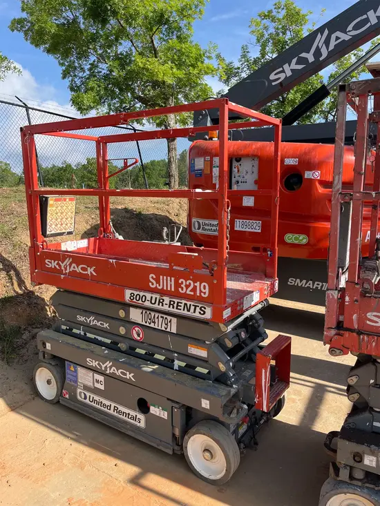 2019 Skyjack SJIII3219 Scissor Lift