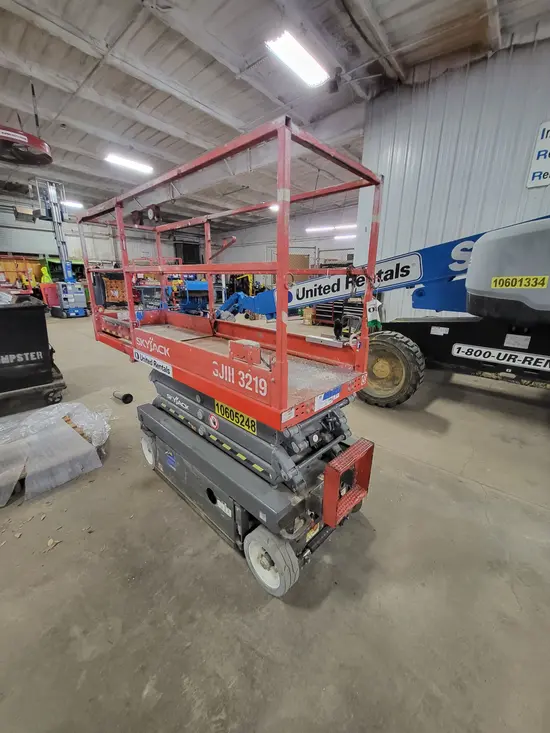 2017 Skyjack SJIII3219 Scissor Lift