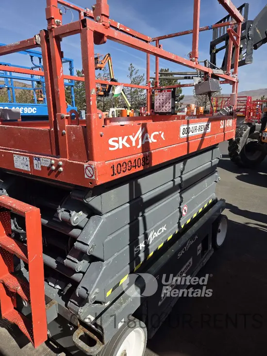 2019 Skyjack SJIII4740 Scissor Lift