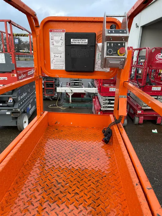 2019 Snorkel S3219E Scissor Lift