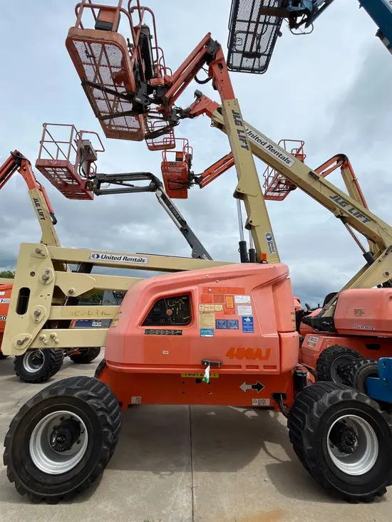 2017 JLG 450AJ Articulating Boom Lift