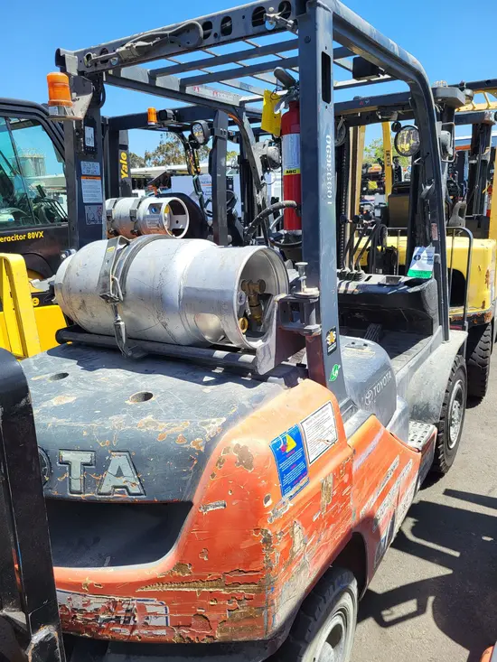 2019 Toyota 8FGU25 Warehouse Forklift