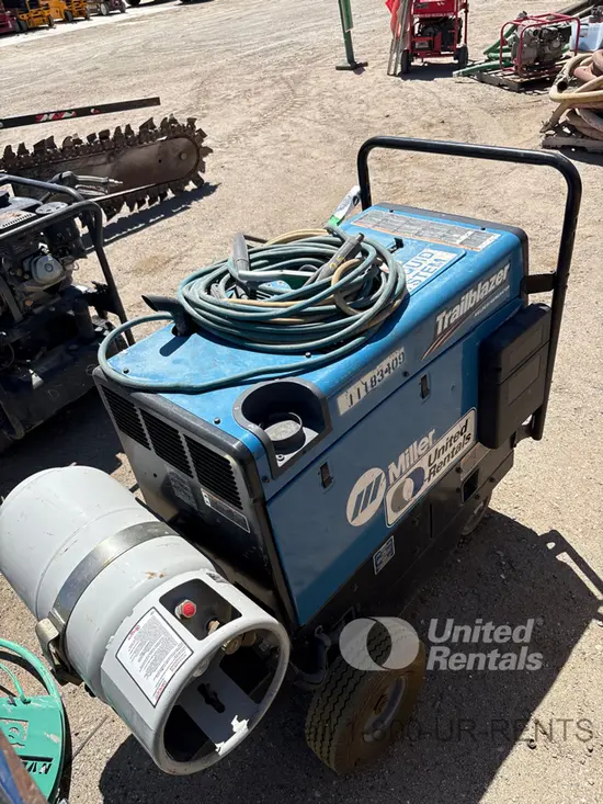 2021 Miller Welders Trailblazer 325 Welder