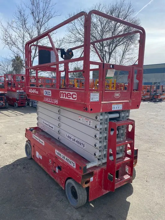 2017 MEC 4046SE Scissor Lift
