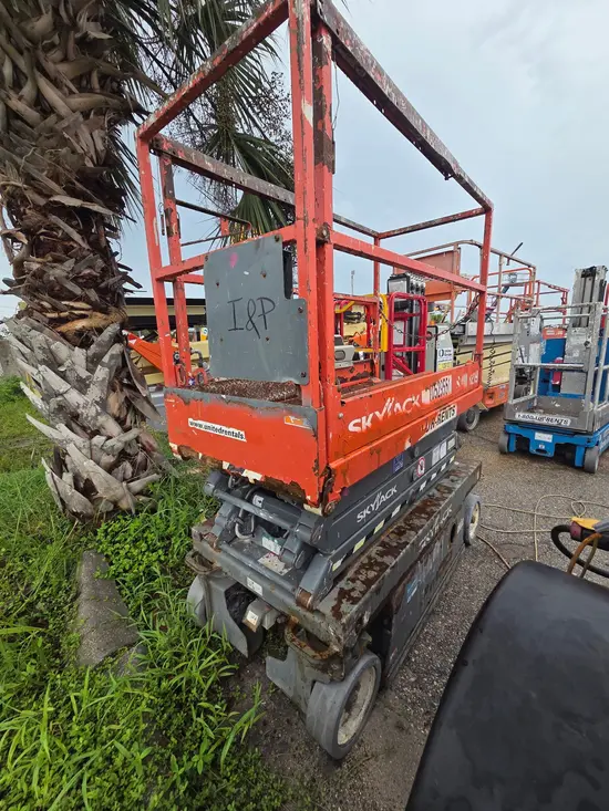 2016 Skyjack SJIII3219 Scissor Lift