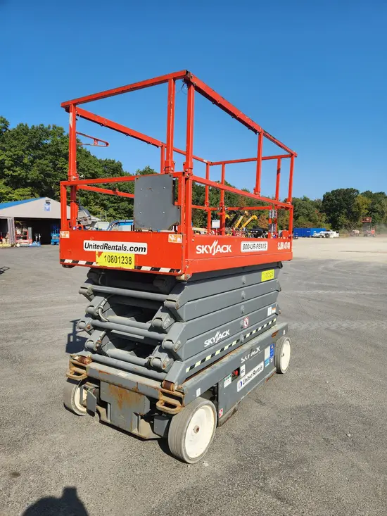 2018 Skyjack SJIII4740 Scissor Lift