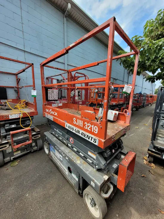 2017 Skyjack SJIII3219 Scissor Lift