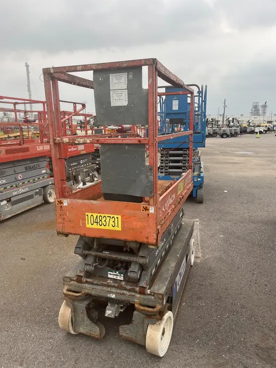 2016 Skyjack SJIII3219 Scissor Lift