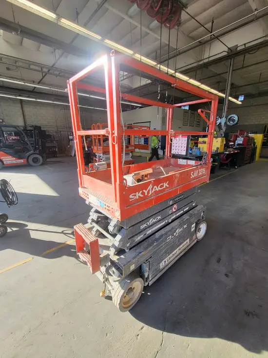 2017 Skyjack SJIII3219 Scissor Lift