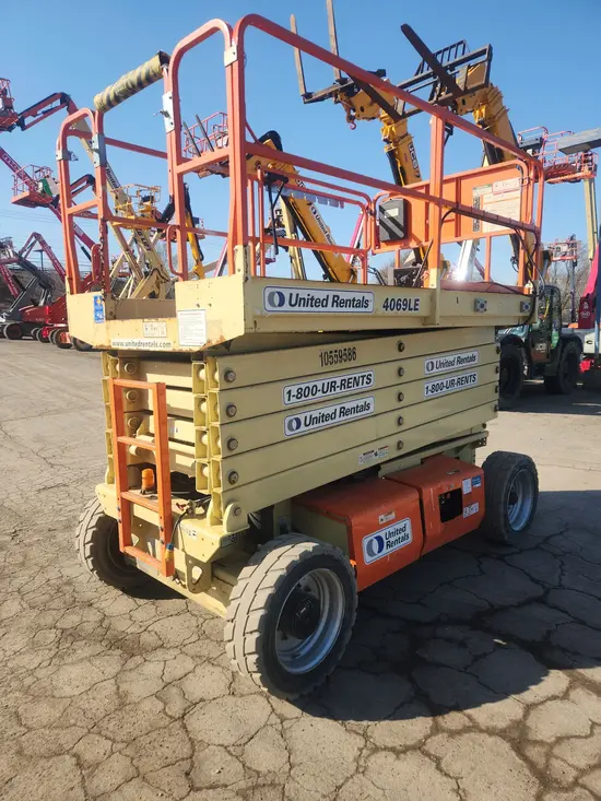 2017 JLG 4069LE Scissor Lift