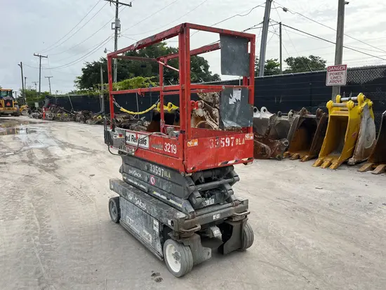 2016 Skyjack SJIII3219 Scissor Lift