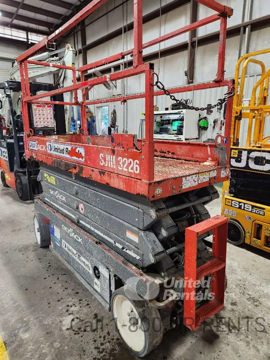 2017 Skyjack SJIII3226 Scissor Lift