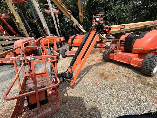 2016 JLG 600AJ Articulating Boom Lift