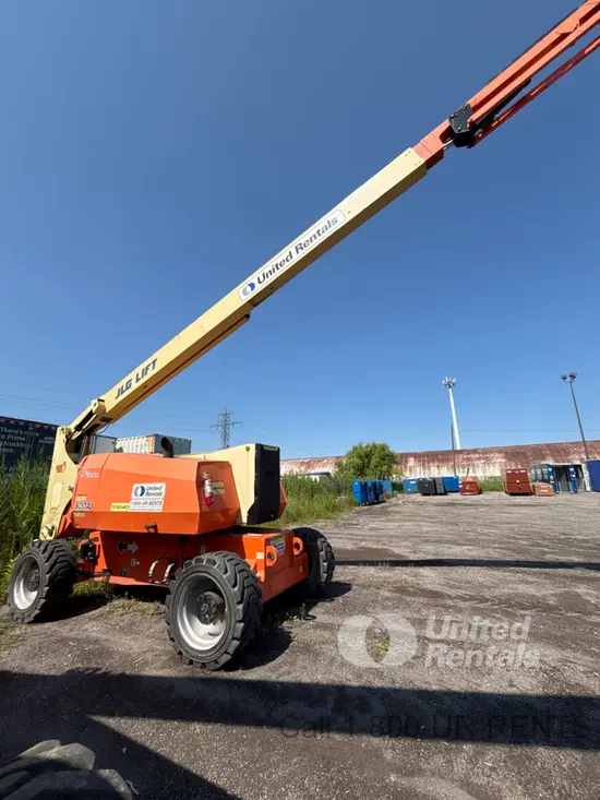 2015 JLG 800AJ Articulating Boom Lift