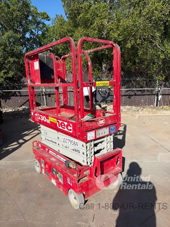 2018 MEC 1330SE Scissor Lift