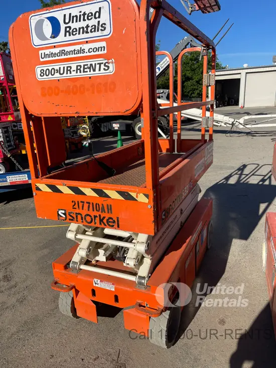 2018 Snorkel S3219E Scissor Lift