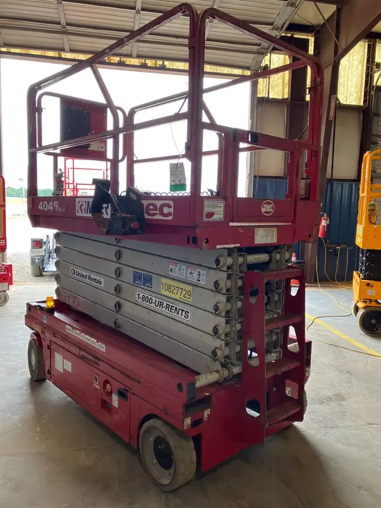 2018 MEC 4046SE Scissor Lift