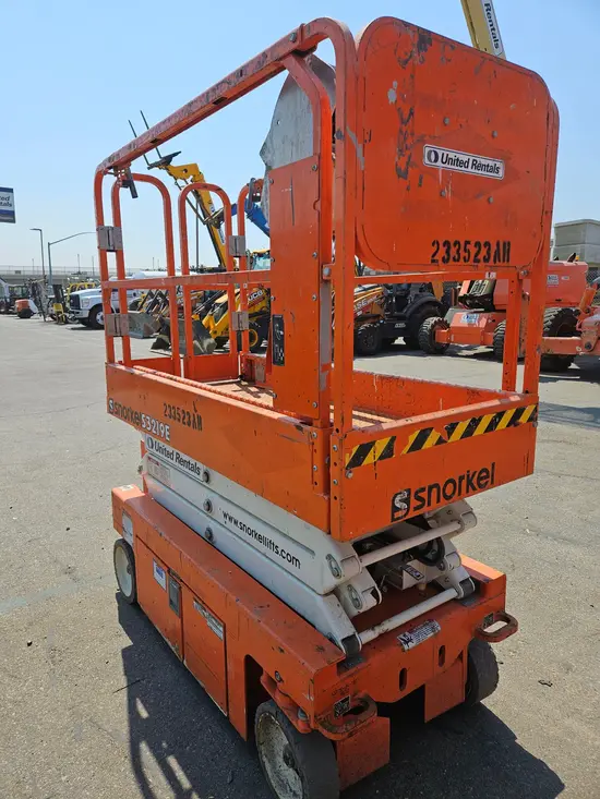 2019 Snorkel S3219E Scissor Lift